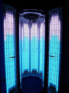 Elisa Patton: Should You Try A Stand Up Tanning Bed?
