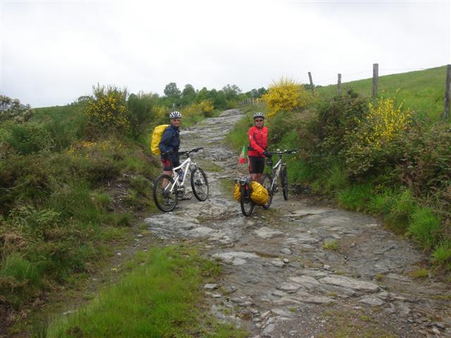 [santiago+compostela+caminhp+primitivo+212+(Small).jpg]
