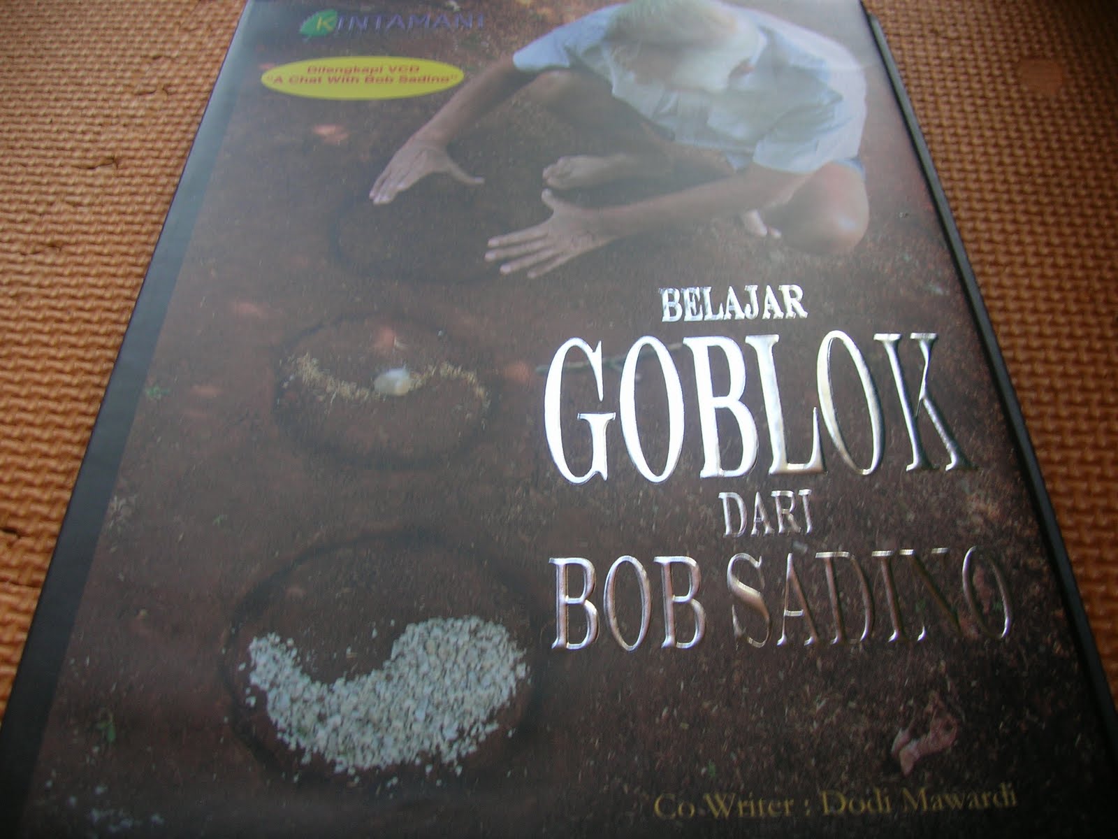 Belajar Goblok Dari Bob Sadino