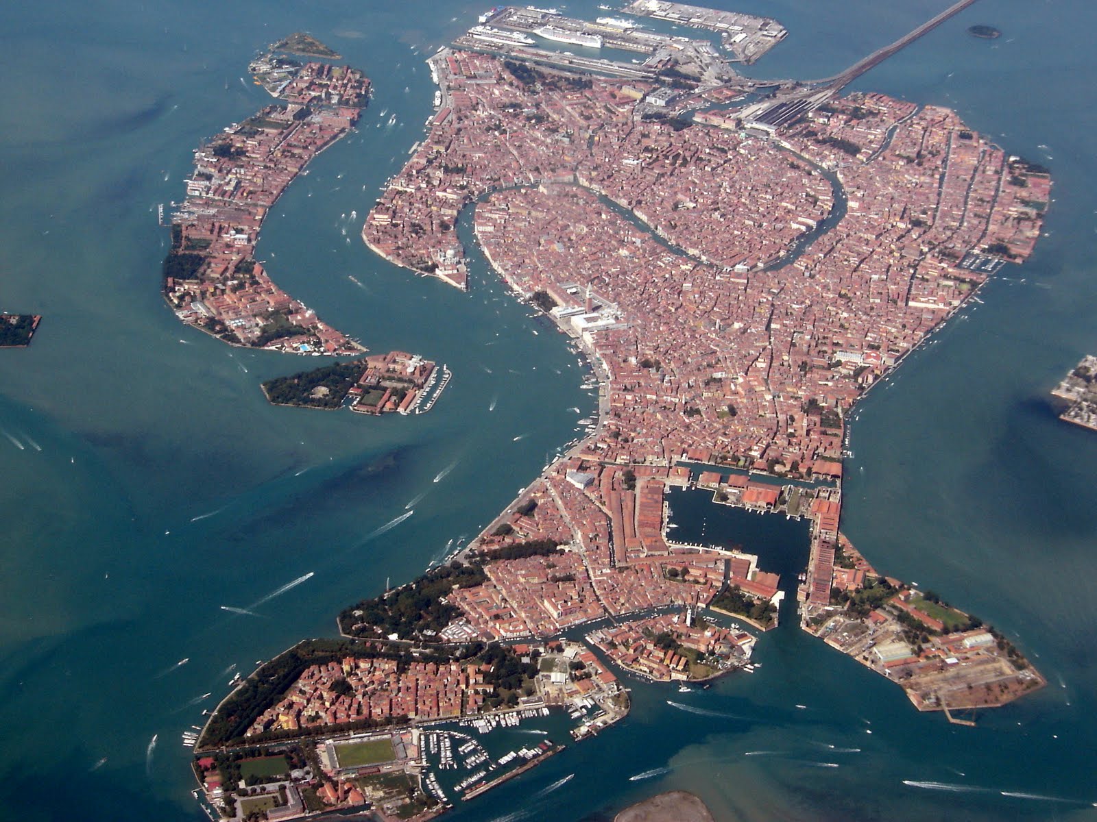 Lyon et Venise: vue du ciel