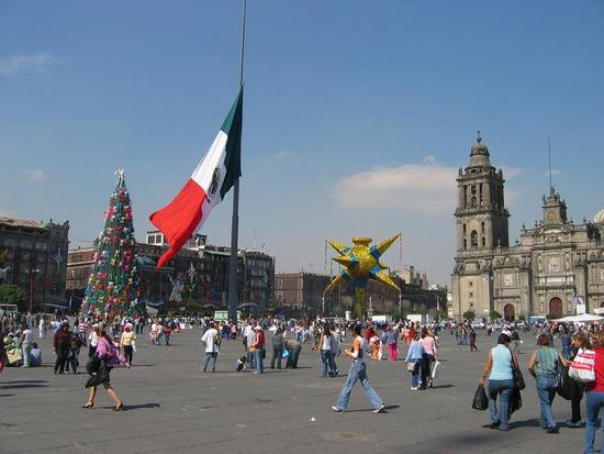 Spanish for Knights: Christmas in Mexico - Las Posadas