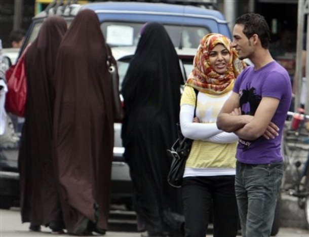 Жизнь в Египте Хиджаб бурка паранджа Все это в жи