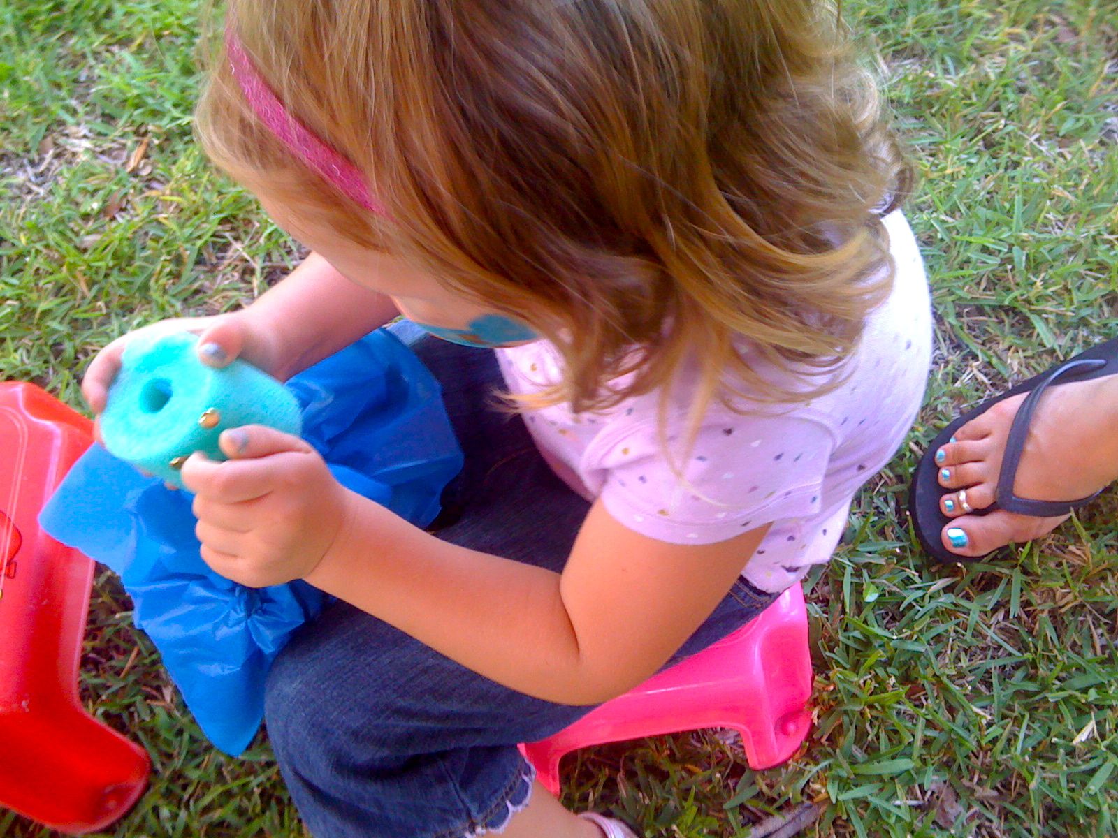 Sippy Cup Central Noodle Head Puppets