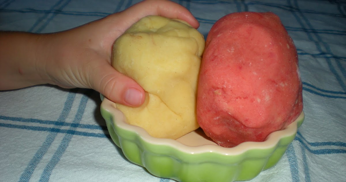 Sippy Cup Central: Apple Pie Playdough