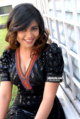 telugusexyactress: ADITI CHOUDHARY TIGHT BOOBS AND PANTY