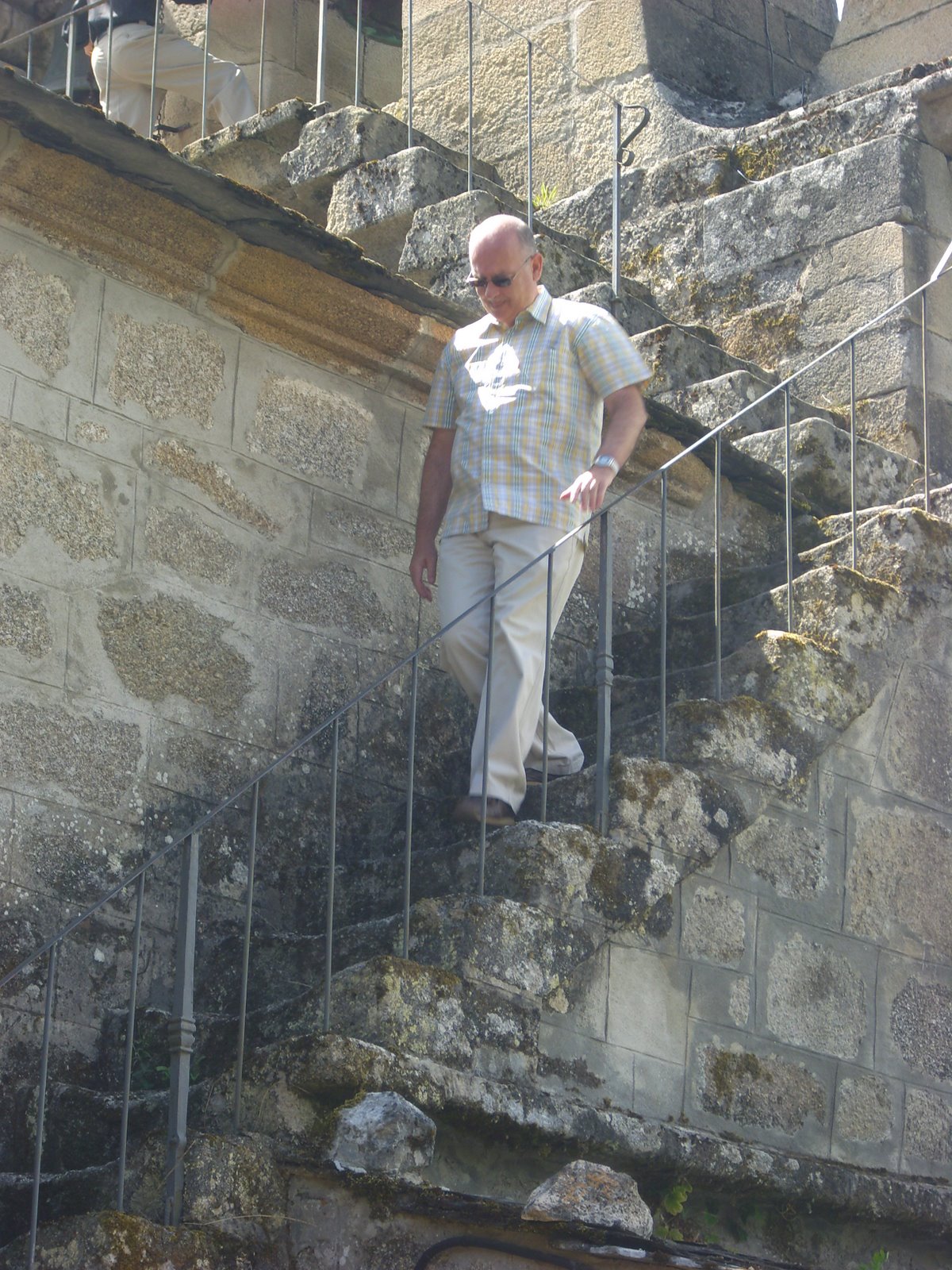[DSCI0298.JPG]