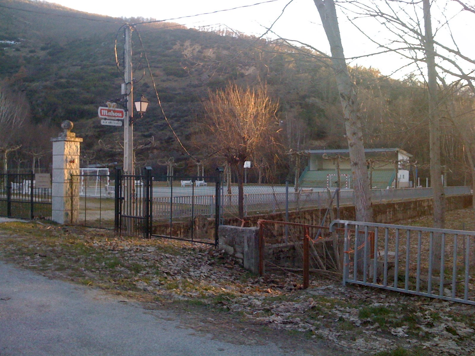 [campo+3.BMP]