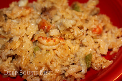 A mixture of long grain rice, Louisiana crawfish tails, cream soups, bell pepper and spicy seasonings brings this rice dressing to life.