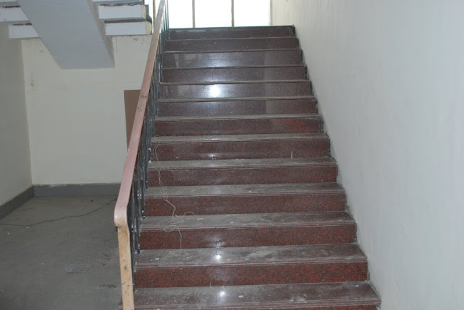 Stair case (3)