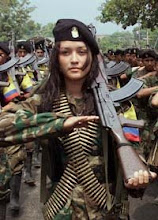 Guerrilheira das Forças Armadas Revolucionárias da Colômbia - Exército do Povo (FARC-EP)