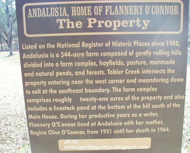 Milledgeville GA. College Church Hospital Restaurant Attorney Bank