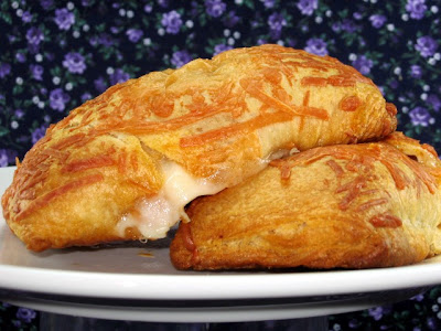 Recipes  Crescent Rolls on Recipe Pillsbury Crescent Rolls   Blogspark By Coleen S Recipes
