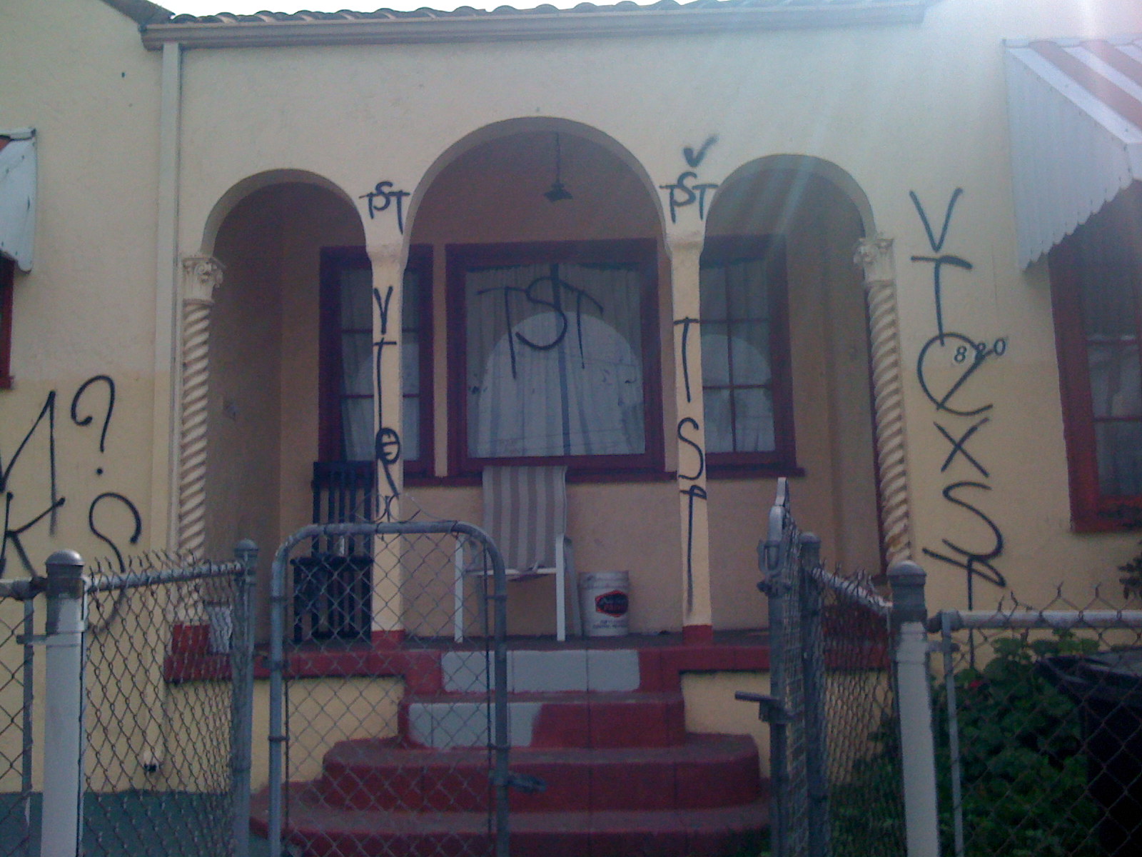 Foreclosure Garden Foreclosed Root Simple