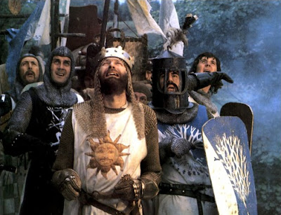 monty-python-sacree-graal-01-g.jpg