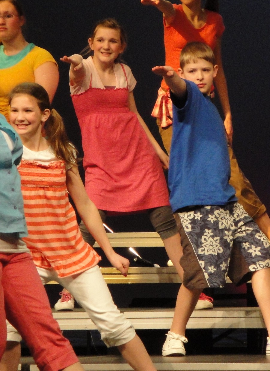 [Nate+show+choir.jpg]
