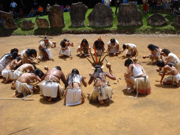 CULTURAS SAGRADAS: LOS MAESTROS DEL RAYO MAYA