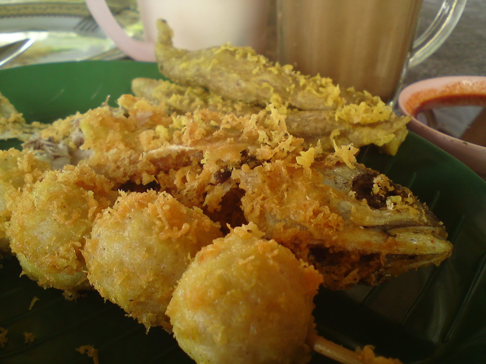 I love to Eat: Food In Terengganu: Sotong goreng tepung 