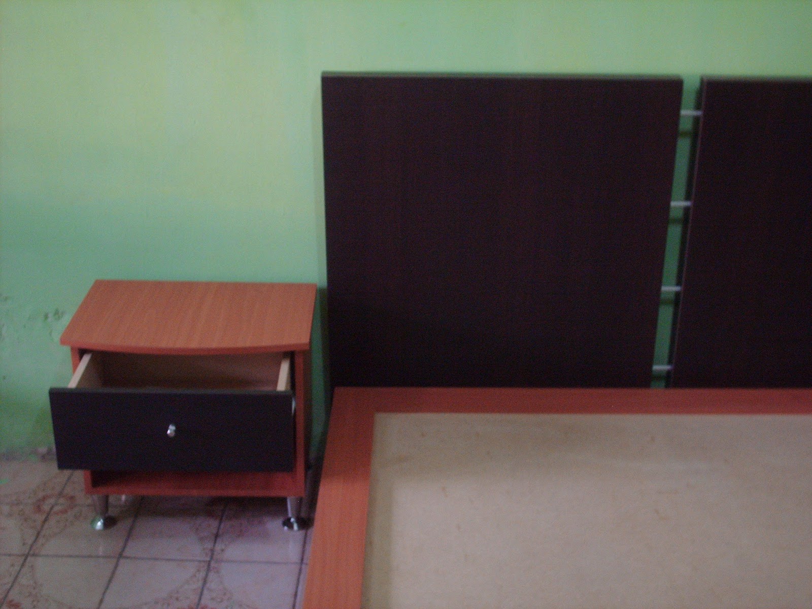 ARVIL PROYECTOS MOBILIARIOS, C.A.: JUEGOS DE DORMITORIOS