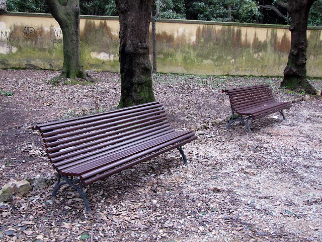 Benches in Villa Letizia, Livorno