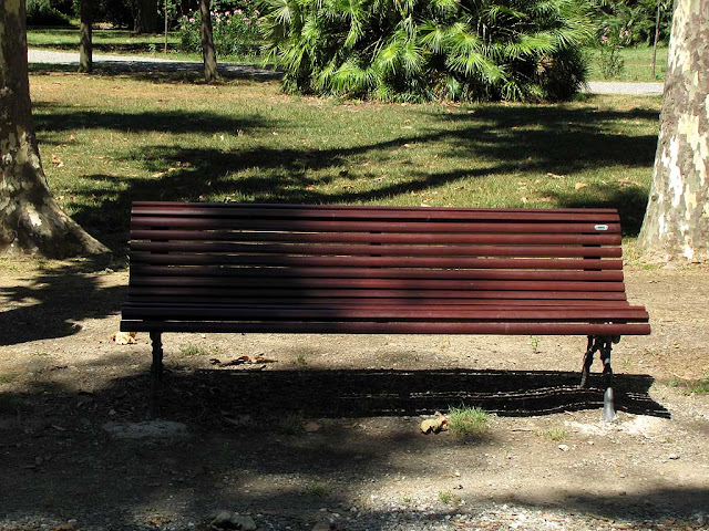 One of the new benches, Villa Fabbricotti, Livorno