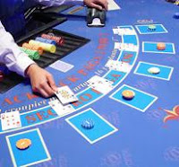 ¿Cómo jugar y ganar al blackjack en línea?