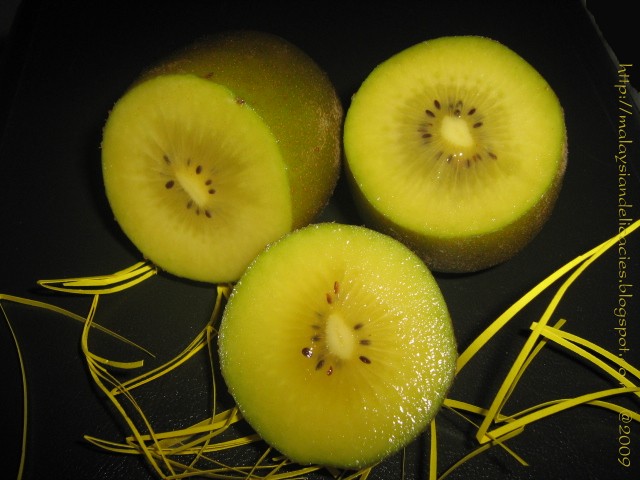 [kiwi.JPG]