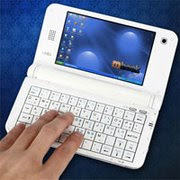 Inilah Laptop Terkecil Di Dunia [ www.BlogApaAja.com ]
