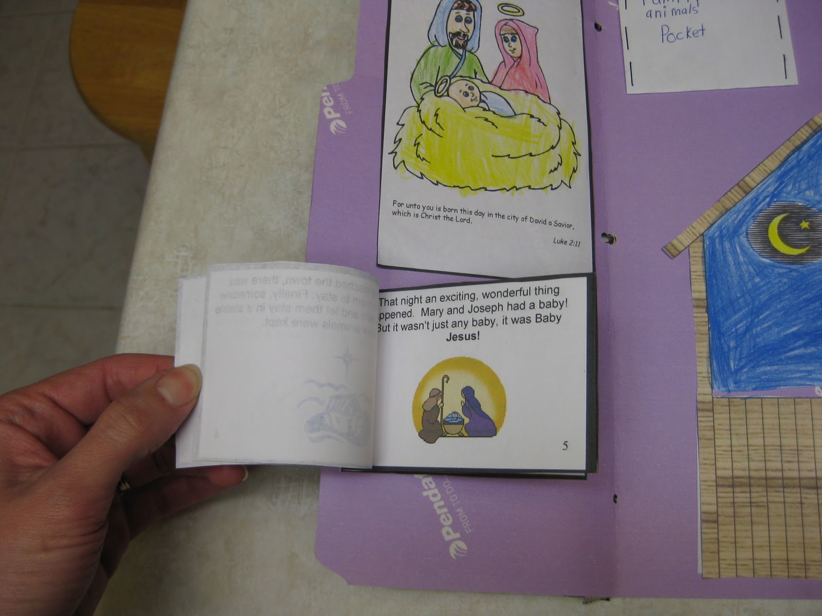 Thy Word: Nativity lapbook