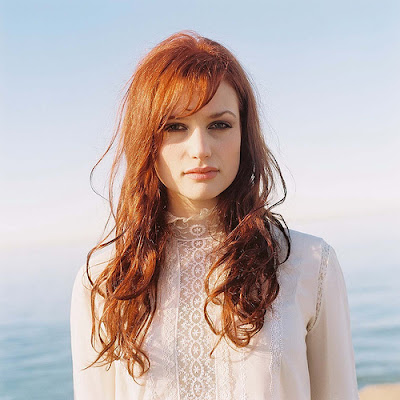 Red Headed Woman 99
