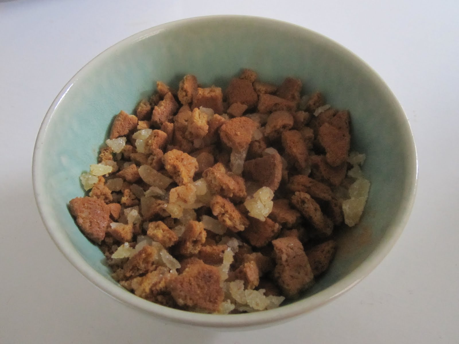 Lick Me Everywhere Bespoke ice cream, attempt 1 Molasses gingersnap à la Moondog Ice Cream