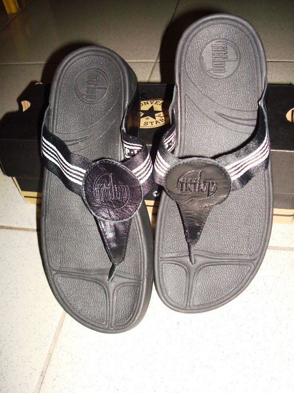 driving in fitflops
