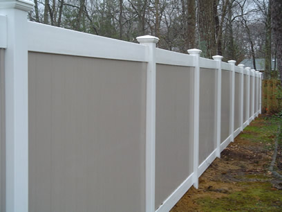 Northland Fence And Repair Serving St Paul Minneapolis Metro Two Tone Vinyl Privacy Fence