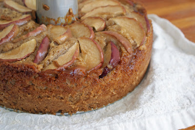 Butterscotch Apple Spice Cake Canadian Living Butterscotch Apple Spice Cake Canadian Living