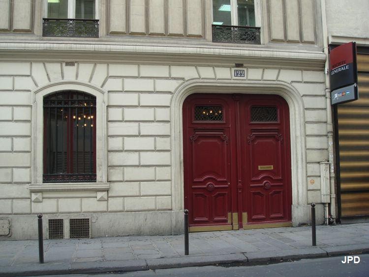 Parisbiseart  One two two