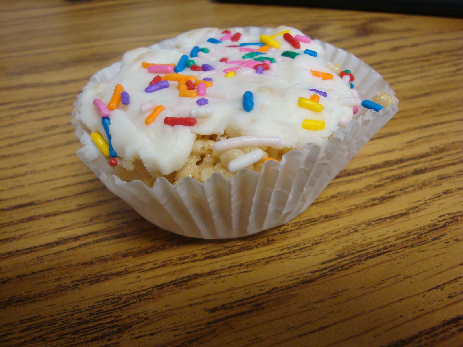 The Cates's Rice Krispie Cupcakes