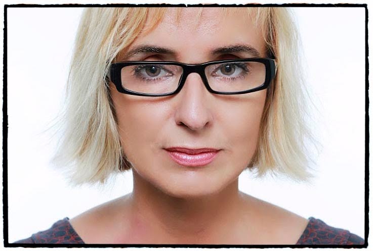 [patriciaestebanerles_72ppp.JPG]