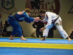 De Volta ao Básico: A importância da defesa pessoal para o Jiu Jitsu. -  Fabio Gurgel
