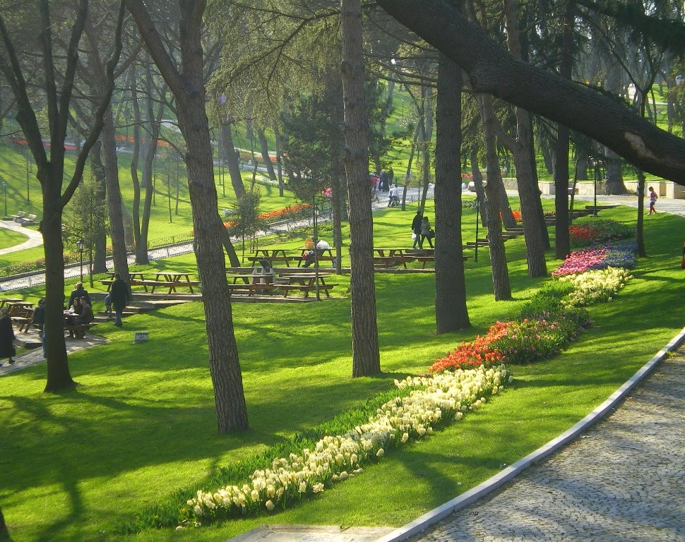 Park. Парк «Сендавива». Минэлиум парк. Городской парк Еникапы в Стамбуле. Рануда парк парк.