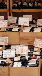 rue Mouffetard - wine merchant