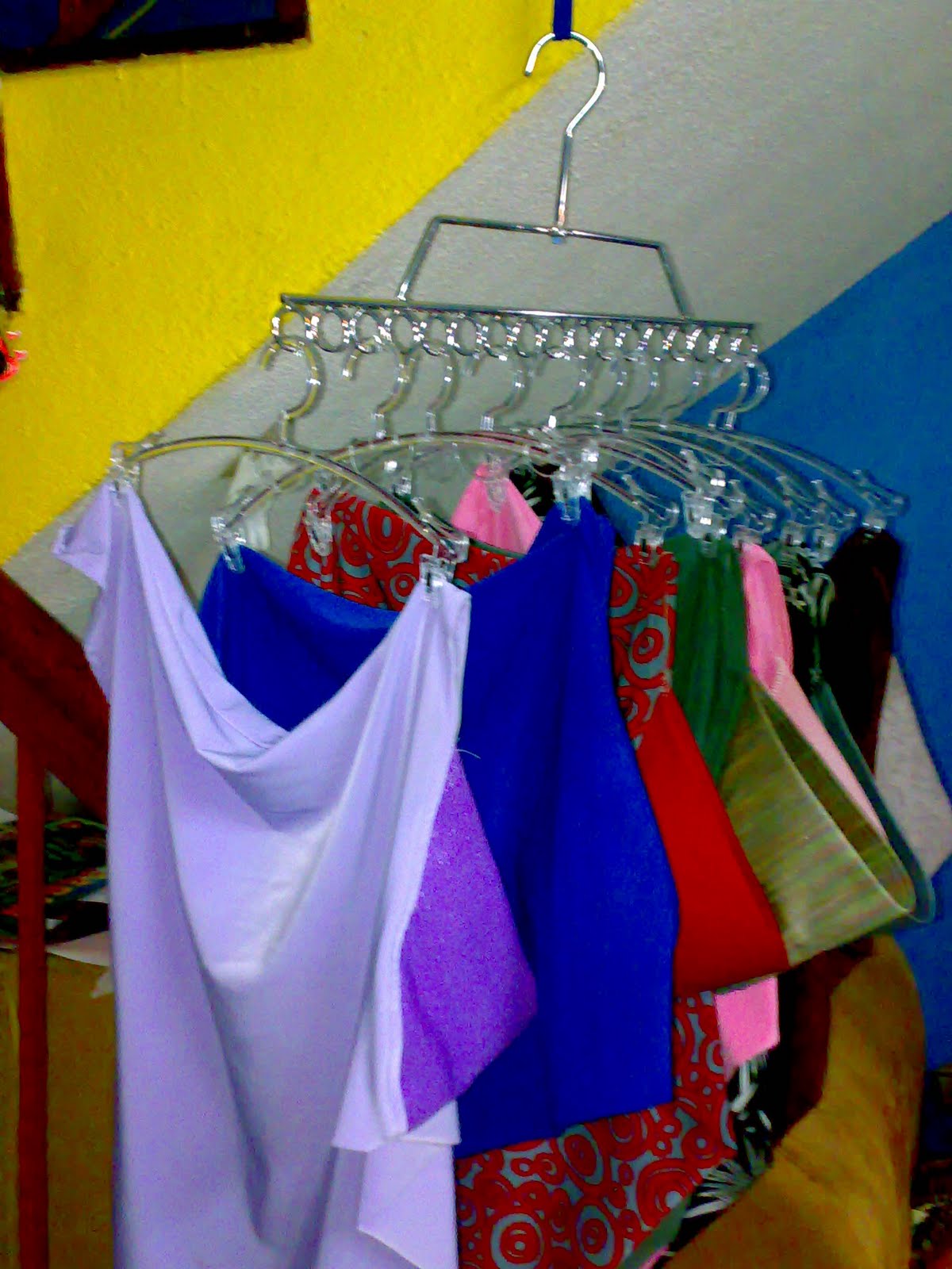 Blue & Pink: Hanger Tudung Berklip (Kecil)