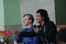 Discussion of the book, Jalan Sunyi Emha