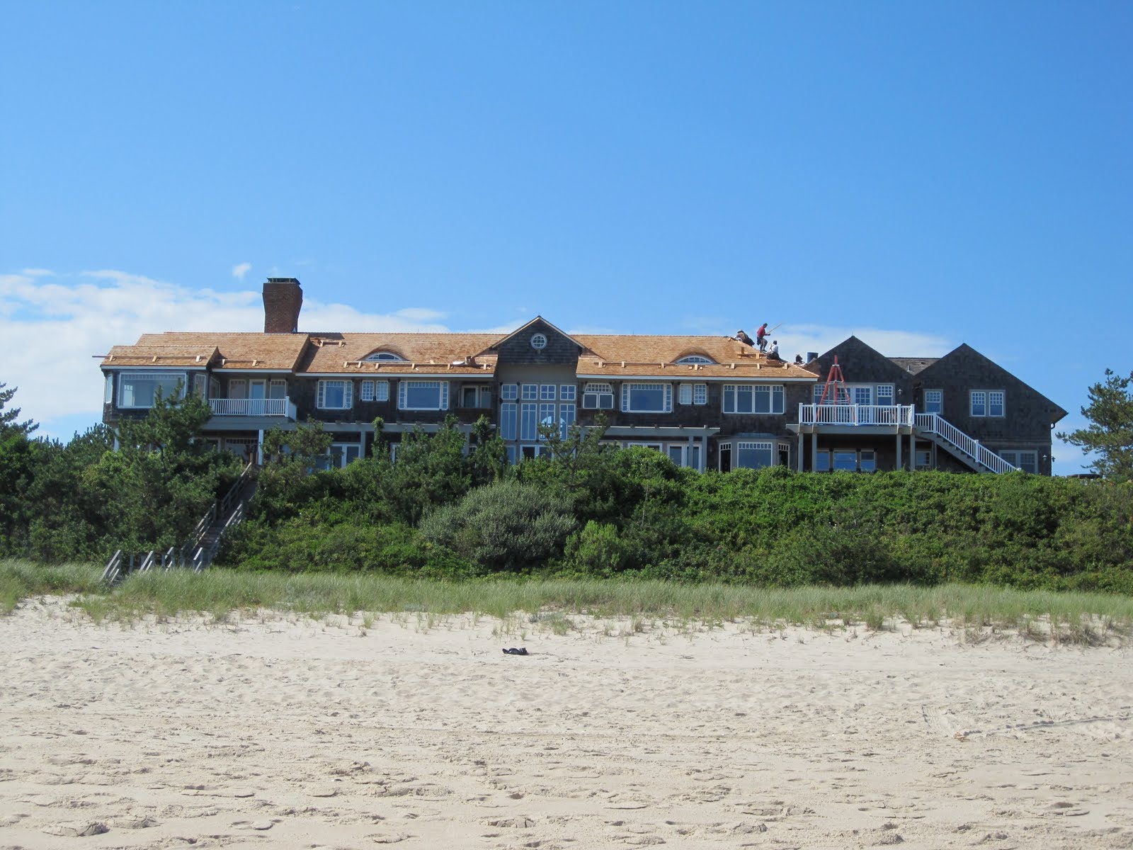 Home with the Hills Houses of the Hamptons