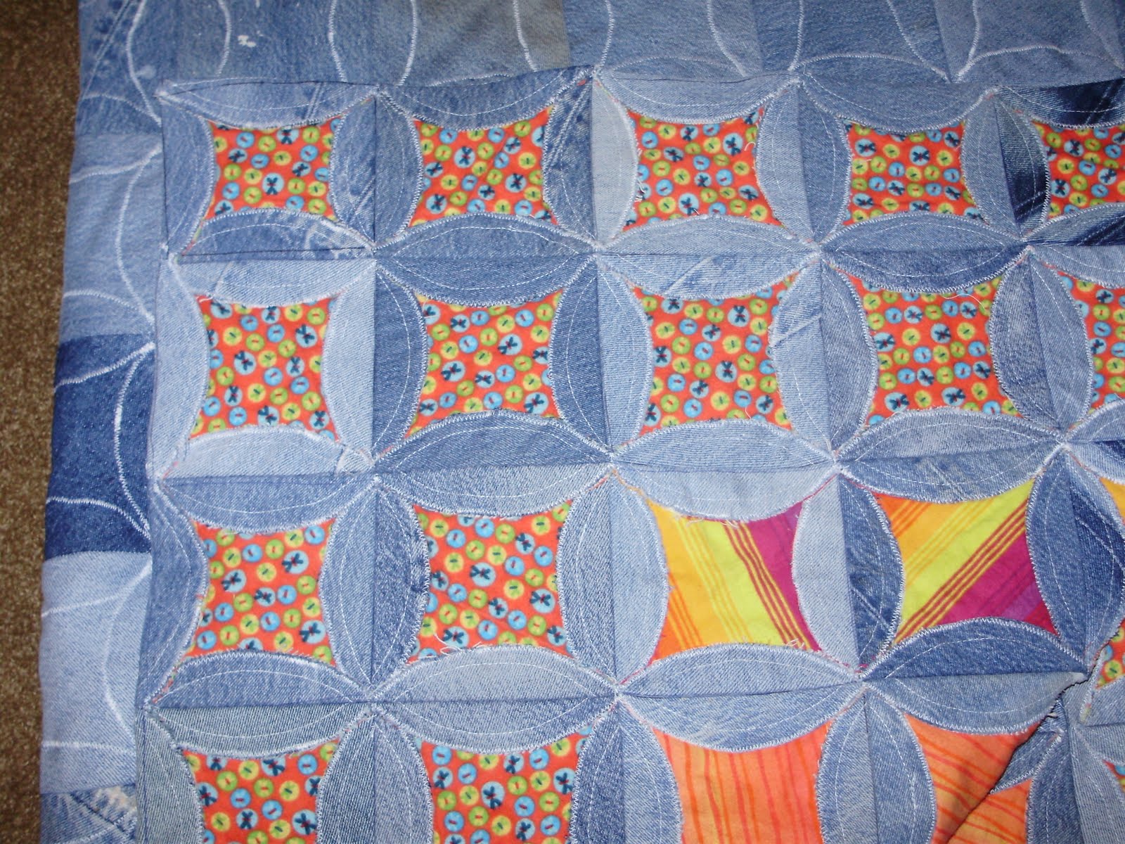 gAzSelin Denim Circle Quilt