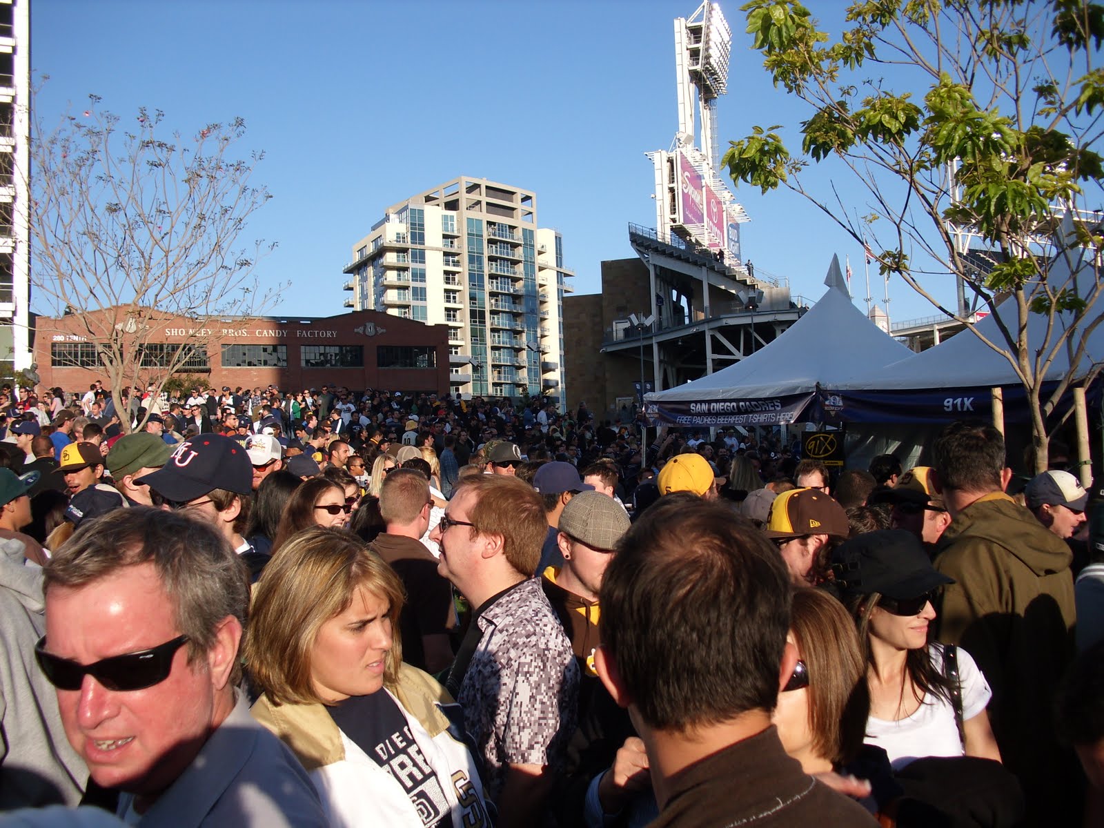 SAN DIEGO STATE SPORTS MBA Padres' Game and Beerfest