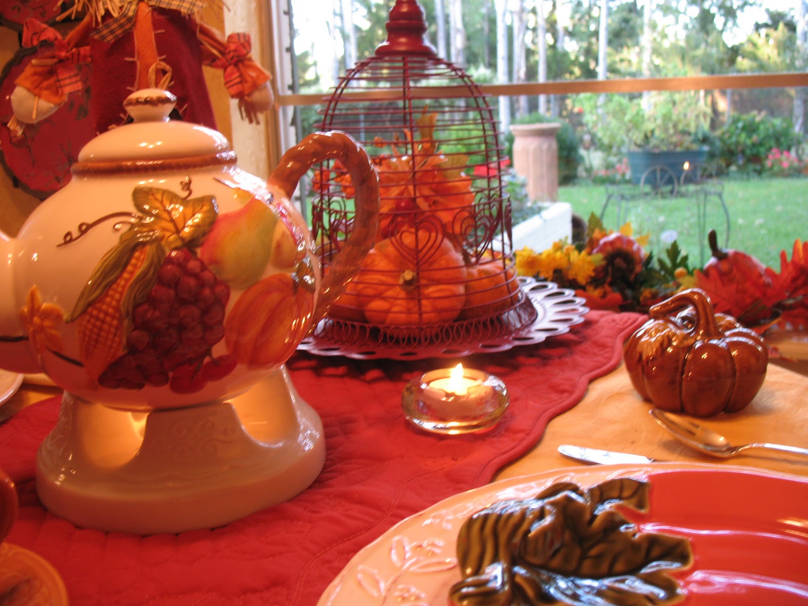 Miss Bloomers : Fall Tea Table