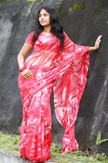 Anjali in Thoonganagaram hot photos