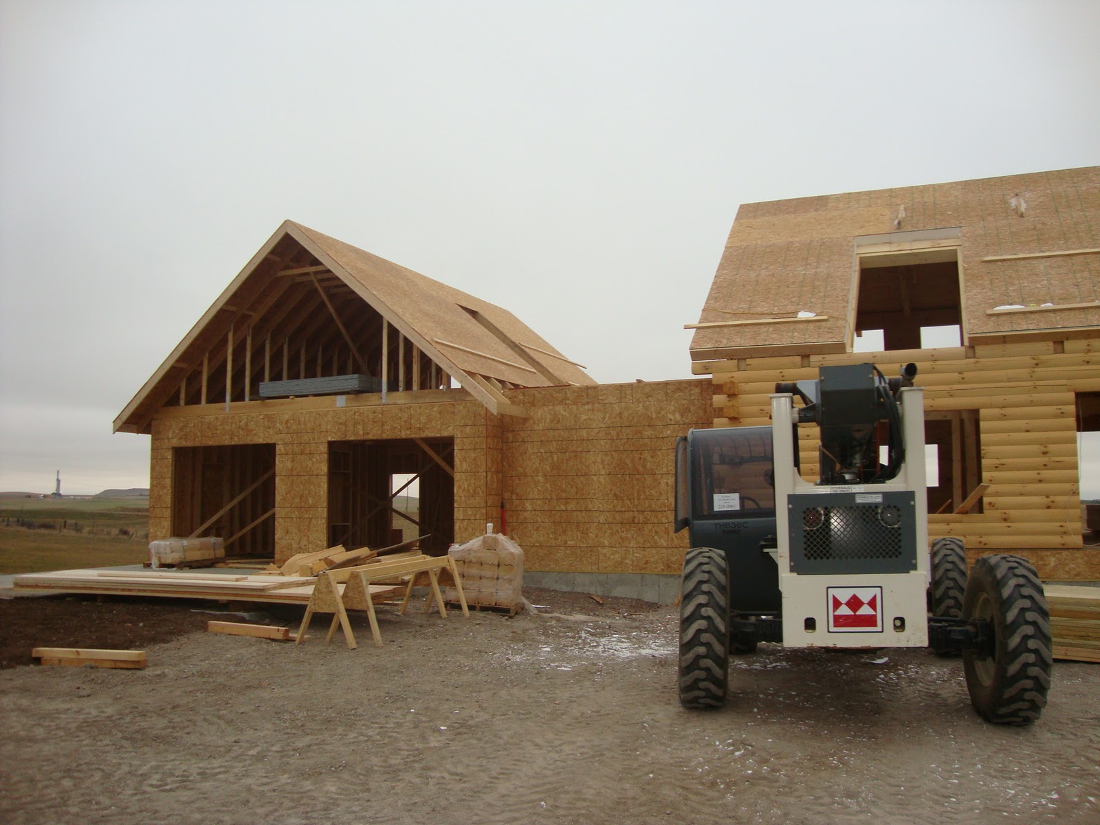 PATRIOT LOG HOME BUILDERS Up date on Mckay Hochstetler log home
