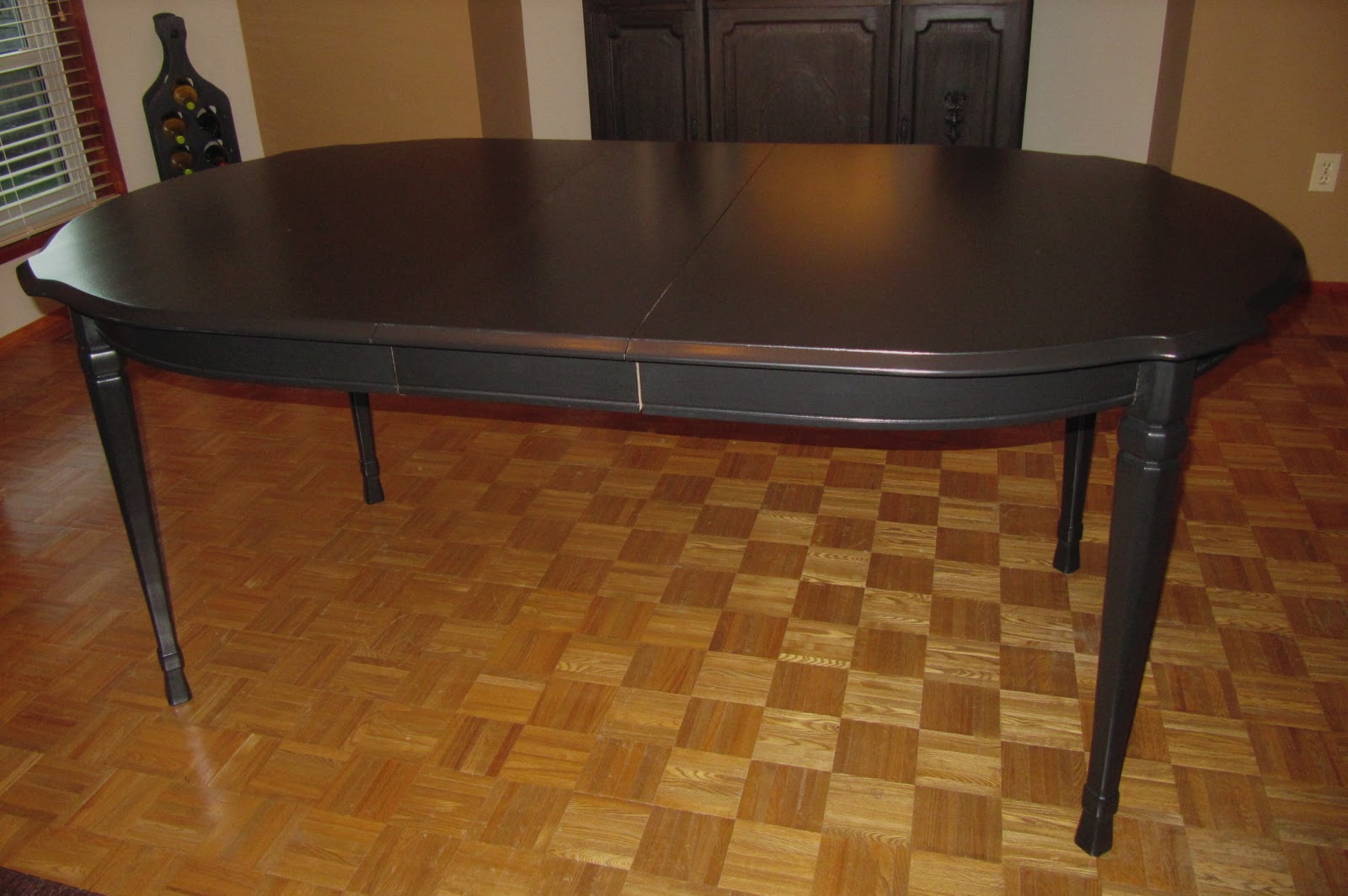Jentiques: Classy Black Dining Room Table