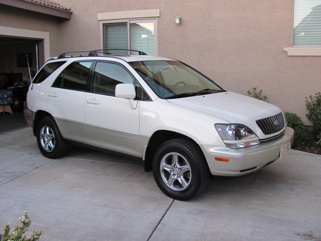 Mr. Cleans Auto Sales: 1999 Lexus RX 300...SOLD!!!