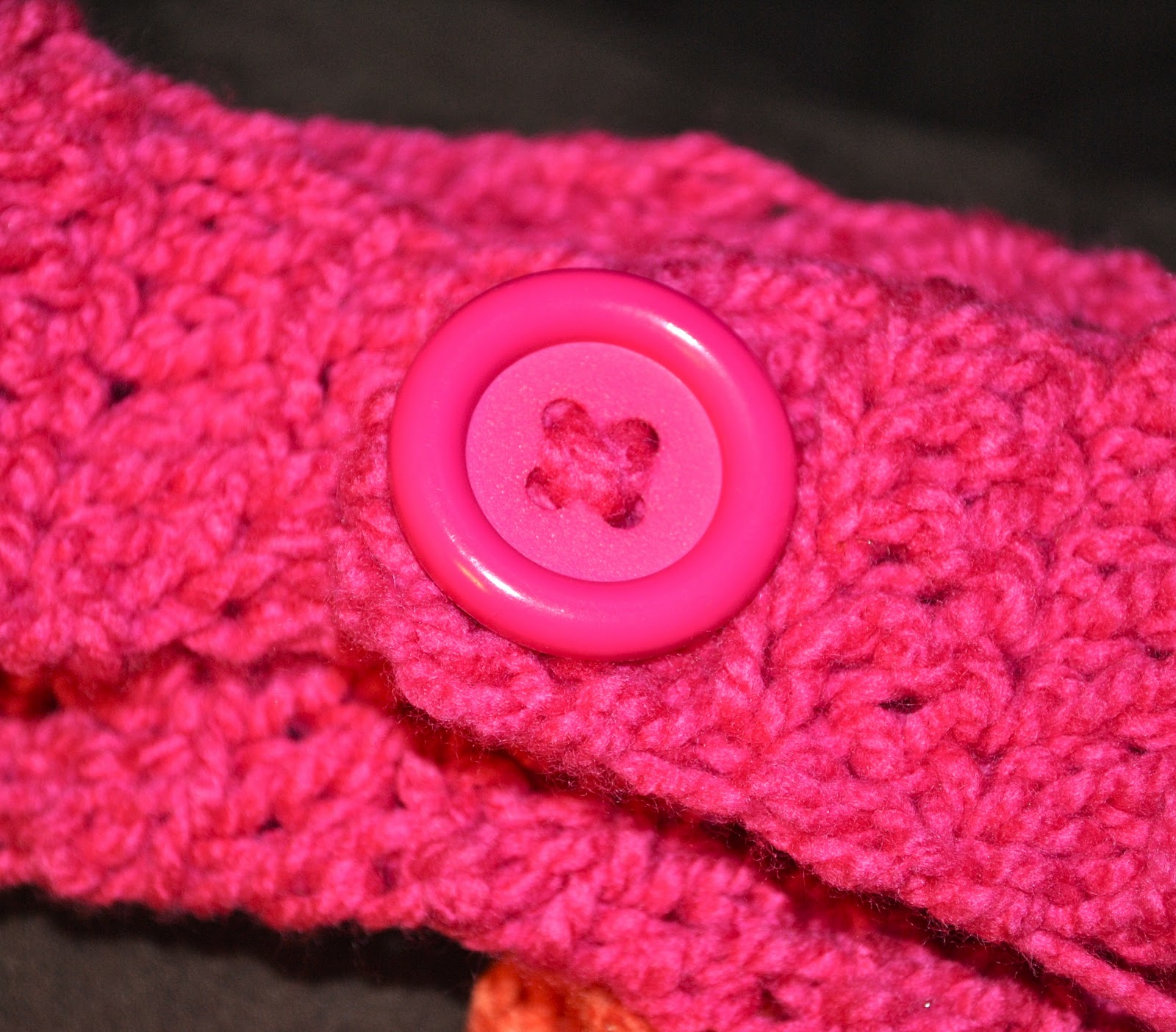 You Seriously Made That!?: Double Flower Headband Pattern
